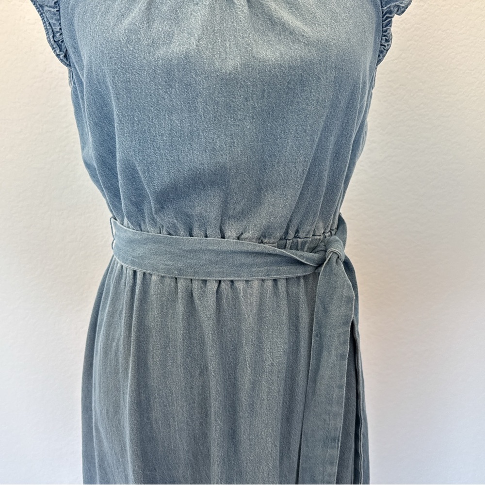 *SOLD* EUC Size S Denim Maxi Dress with Ruffled Cap Sleeves - Picture 3 of 9